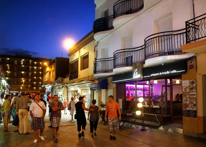 公寓式酒店 伊利斯公寓式酒店 4*