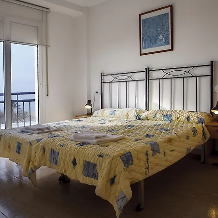 Iris Apartahotel Malgrat de Mar