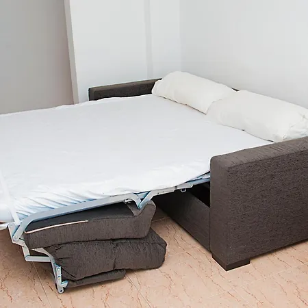 Iris מלון דירות 3*